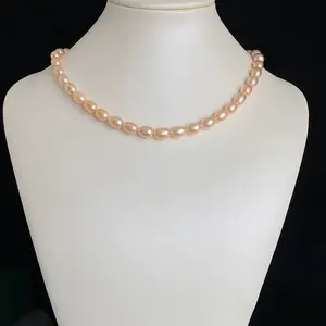 Freshwater pearls, natural color, rice shaped pearls, orange pearl necklace, unique personality, suitable for DIY, adjustable tail chain 8-9mm, 17 inches