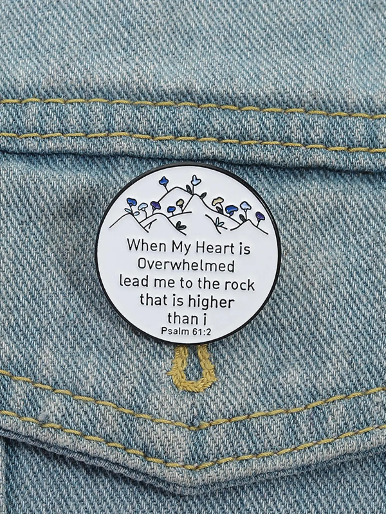 Christian Faith Enamel Lapel Pin with Bible Verse Psalm 61:2, Alloy Brooch Jewelry Accessory, Inspirational Casual Style for Daily Wear Clip, Durable Metal Pins