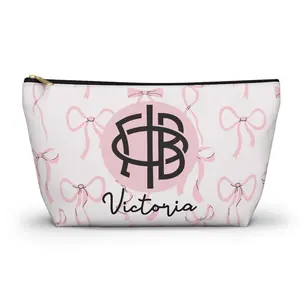 Gamma Phi Beta Personalized Bow Makeup Bag