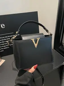 V-Shape Metal Buckle Crossbody Shoulder Bag, Elegant Plain Design, Versatile for Office, Dates, Shopping, All Seasons