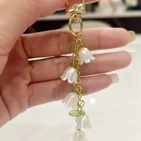 Mother's Day Gift Faux Pearl & Flower Decor Keychain, Cute Keychain for Women & Girls, Keychain for Purse, Fashion Accessories for Bag Decoration, Exquisite Keychain for Birthday Gift, Cute Charms Keychain, Cute Keychain Accessory