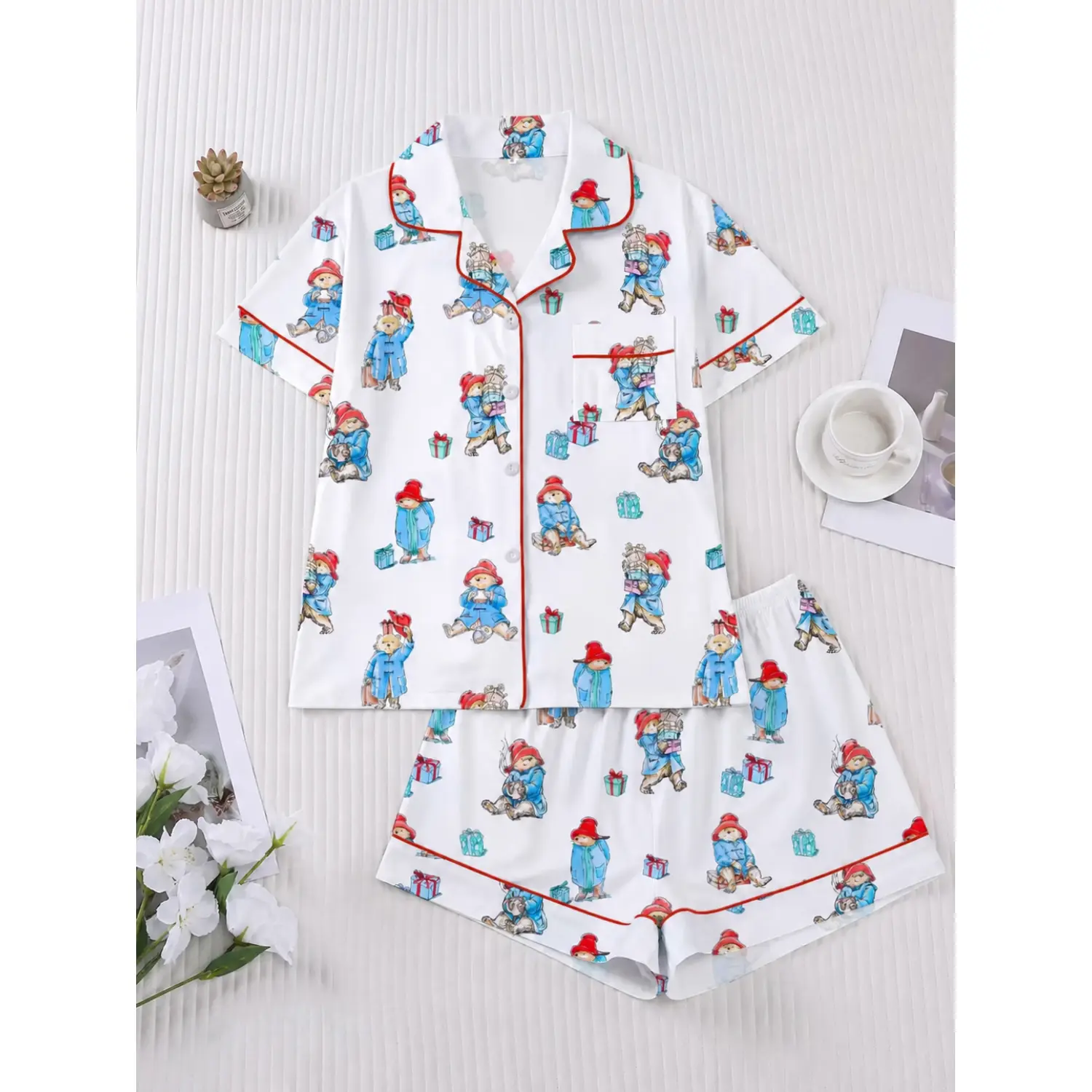 Adorable Bear Print Women's Sleepwear Set, Short Sleeve Collared Shirt & Relaxed Fit Elastic Shorts, Casual Year-Round Loungewear