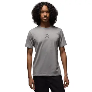 Air Jordan Flight Essentials Short-Sleeve T-Shirt - Men's Graphic Tee Minimalist Streetwear