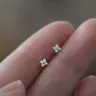 Rhinestone Decor Stud Earrings, Flower-Shaped Stud Earrings, Cute Earrings, Fashion Accessories for Women, Versatile Jewelry