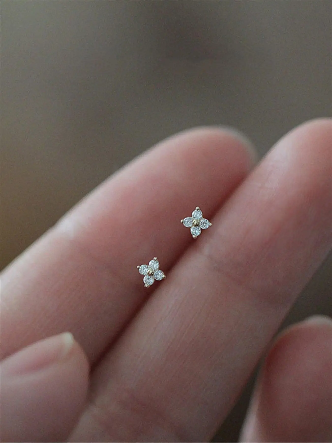 Rhinestone Decor Stud Earrings As Summer Outfits 2024, Flower Shaped Stud Earrings, Fashion Accessories for Women & Girls