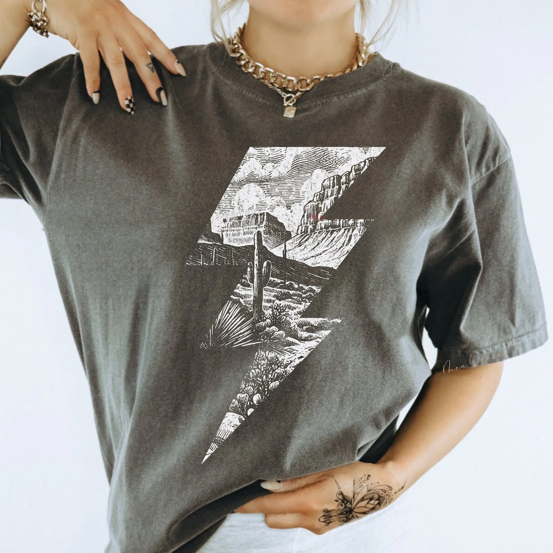 Women's Western Cowgirl Printed Top - Boho Desert Casual Cotton Round Neck Tshirt, Punchy Grunge Rodeo Arizona Style, Full Sizes, Full Colors, Unisex for Men and Women