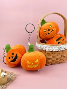 Halloween Themed Pumpkin Shaped Plush Bag Charm, Cute Cartoon Plush Keychain for Bag Decoration, Bag Charm for Women & Men, Halloween Decoration