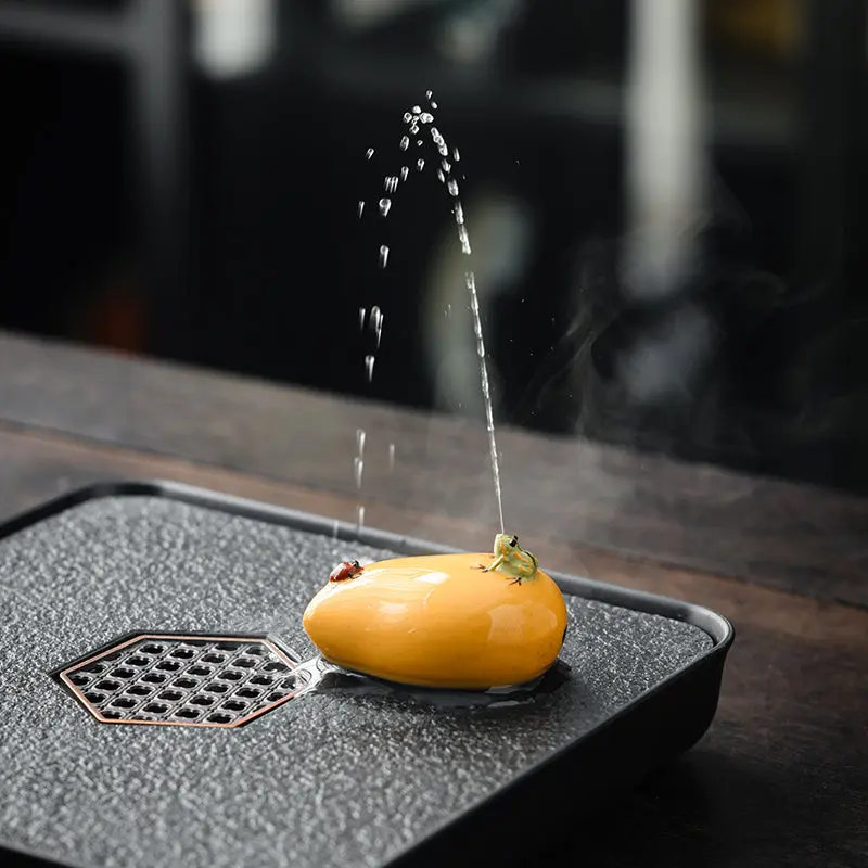 Spitting Frog Tea Pet
