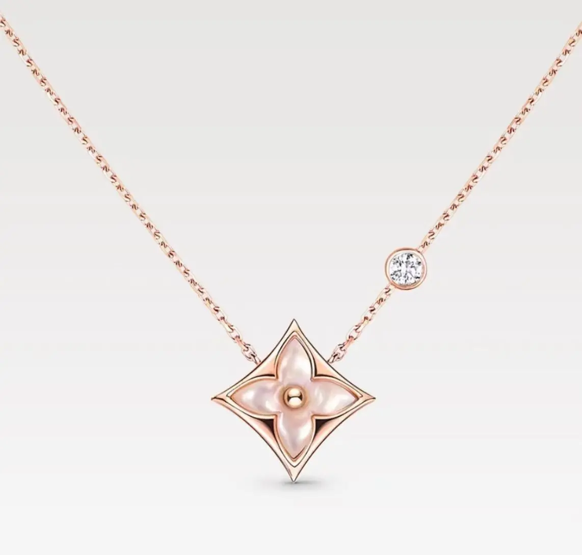 Pre-owned Louis Vuitton LV Color Blossom BB Star Pendant, Rose Gold and Pink/white Mother of Pearl and dia