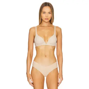 Natori Verge Convertible Plunge Bra in Caf?