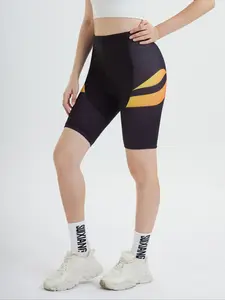 Women's Cycling Pants with Seat Pad, Bicycle Road Bike Shorts, Mountain Three-Quarter Pants, Riding Gear for Comfort and Style, Workout Biker Shorts