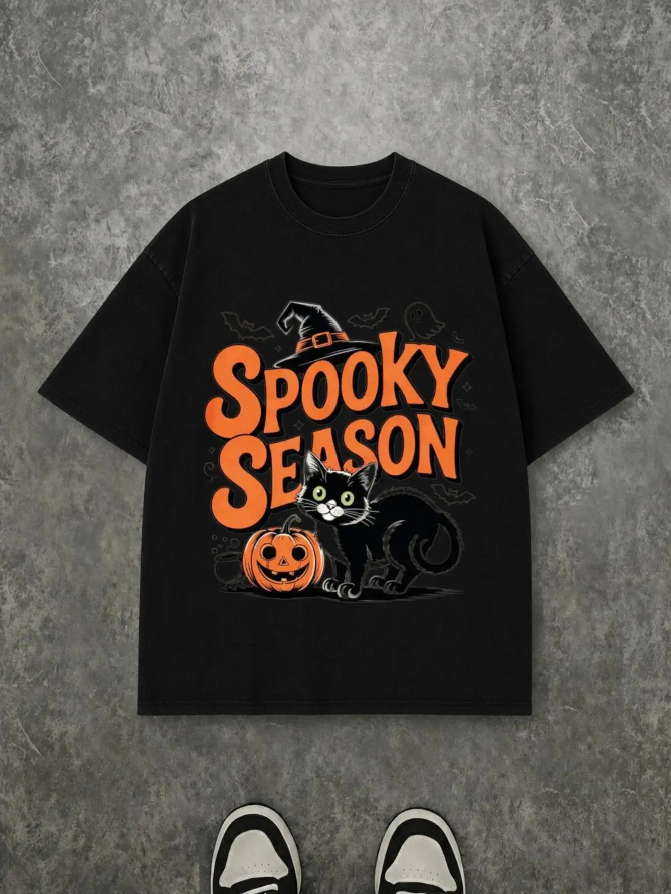 Women's Vintage Washed Black Short-Sleeve Round Neck Cotton Tee, Casual Oversized Unisex Streetwear Top with Spooky Halloween Graphics (Black Cat, Witch Hat, Jack O' Lantern, Bat, Ghost), Shortsleeve, Tshirt