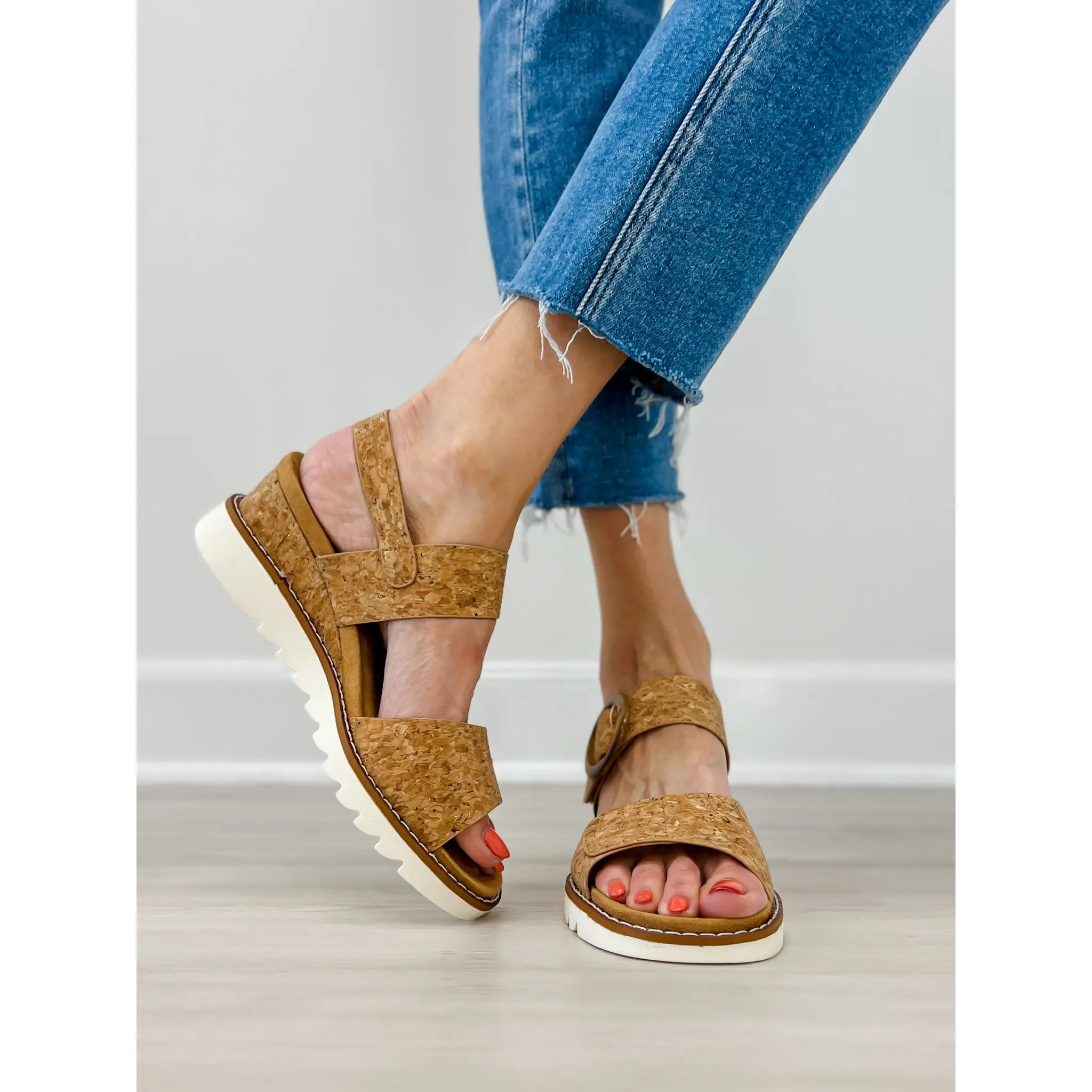 Pierre Dumas Expand-6 Sandals in Natural