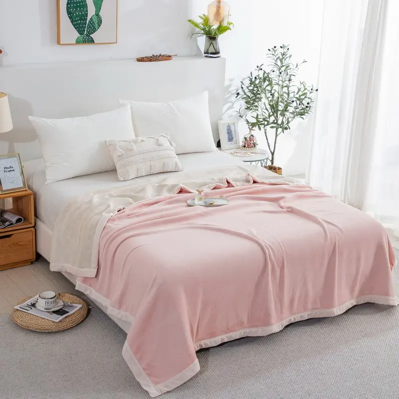 Modern Milk Velvet Solid Color Blanket, Thickened Edge Air Conditioning Blanket, Soft Comfortable Nap Blanket