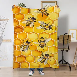 Bee & Honeycomb Throw Blanket, Soft and Warm for Couch,Sofa,Bed, Lightweight All - Season, Best for Nature and Insect Fans