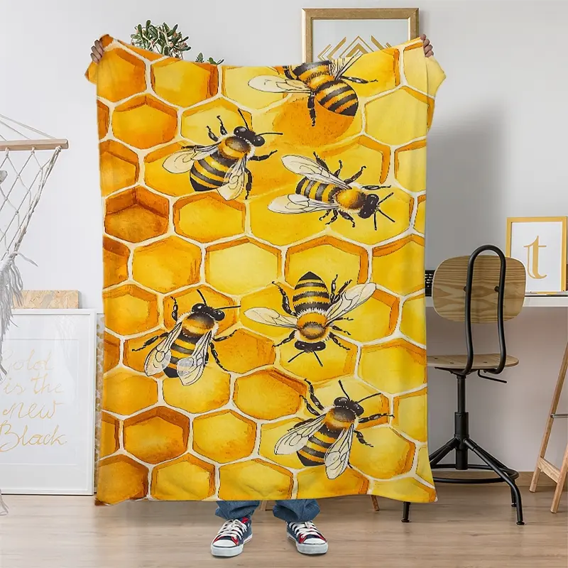 Bee & Honeycomb Throw Blanket, Soft and Warm for Couch,Sofa,Bed, Lightweight All - Season, Best for Nature and Insect Fans