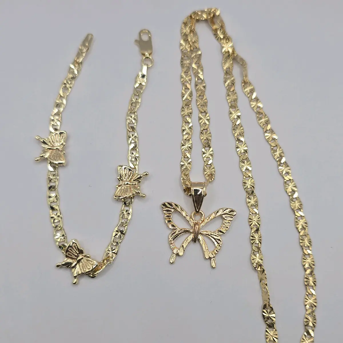 Butterflies set necklace with bracelet regular style gold-plated 18"inches 24"inches available fashion design Butterflies set necklace with bracelet regular style gold-plated 18"inches 24"inches available fashion design
