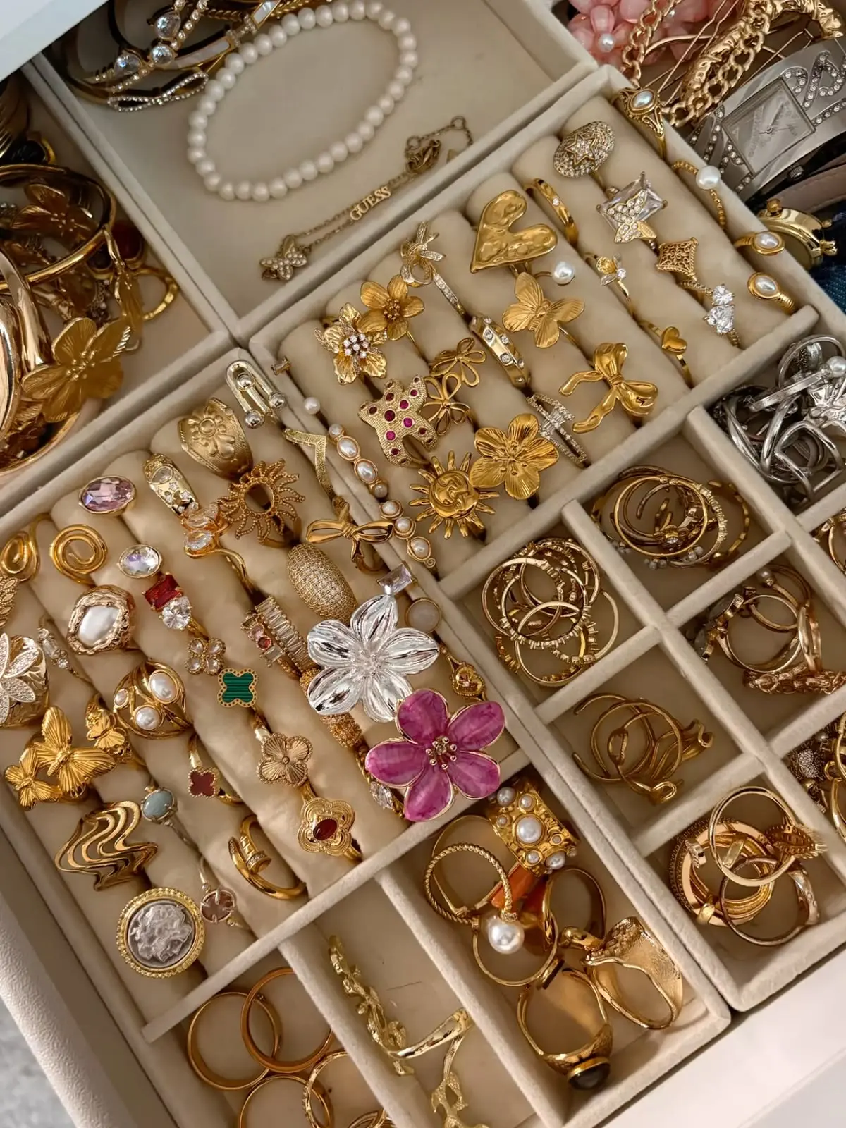 Variety Of Beauty or Jewlery