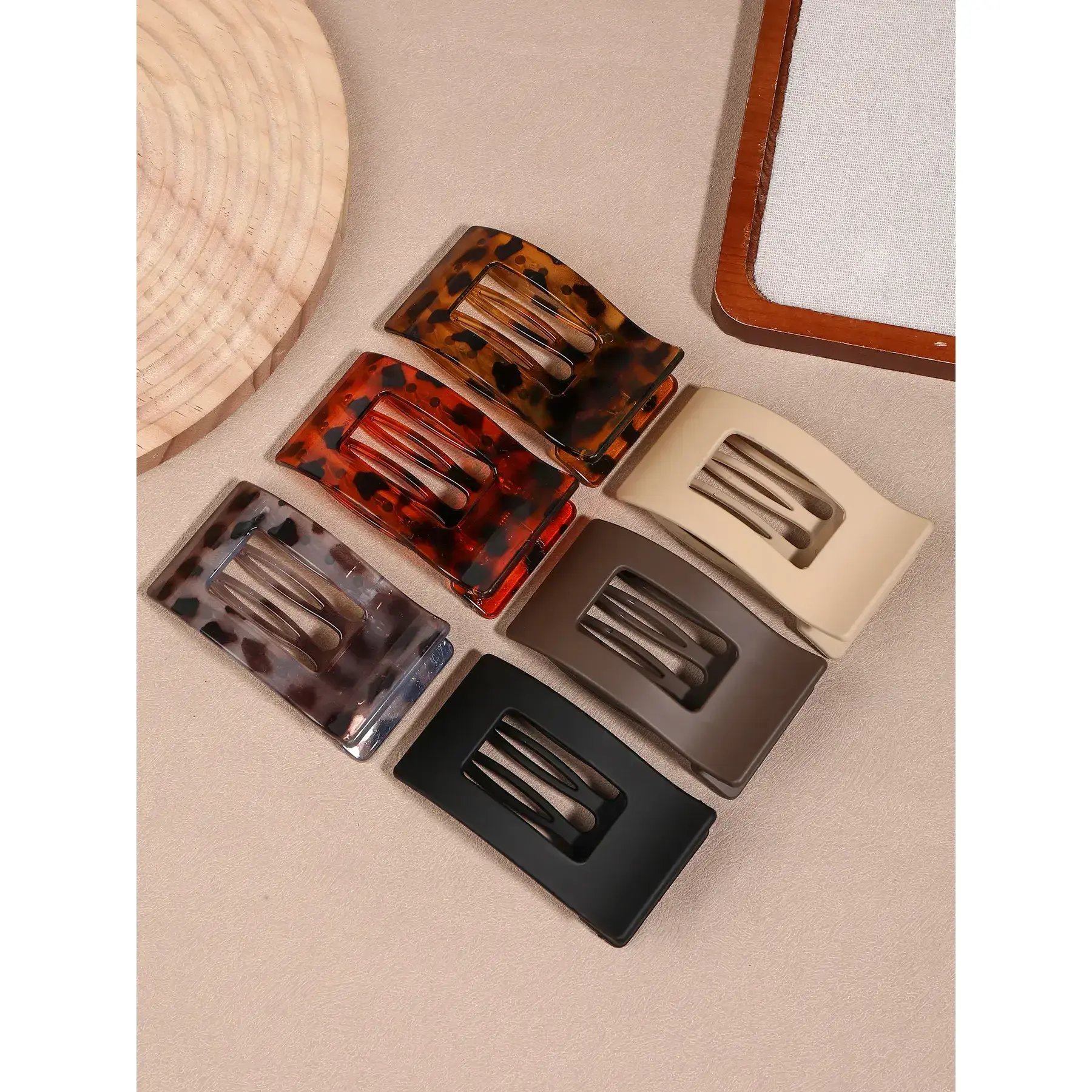 Yaguang square flat beak hair clip with retro style anti slip duckbill clip, leopard print amber hollow square flat hair clip, a must-have stable grip clip for women's daily gatherings, comfortable and safe cute hair clip with anti slip duckbill clip Yaguang square flat beak hair clip with retro style anti slip duckbill clip, leopard print amber hollow square flat hair clip, a must-have stable grip clip for women's daily gatherings, comfortable and safe cute hair clip with anti slip duckbill clip