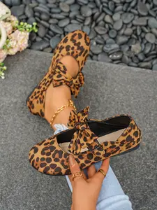 New Arrival Unique Design Women's Flat Slip On Shoes, Casual Flats, Leopard Print Bow Decoration, Comfortable Soft Sole, Casual All-Season Footwear