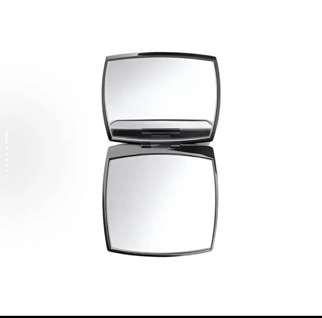 Pre-owned Chanel mirror