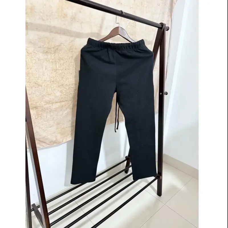 Men's Stretch Limo Relaxed Uncuffed Streetwear  Sweatpants, Basic Casual Style Bottom with Comfortable Fit