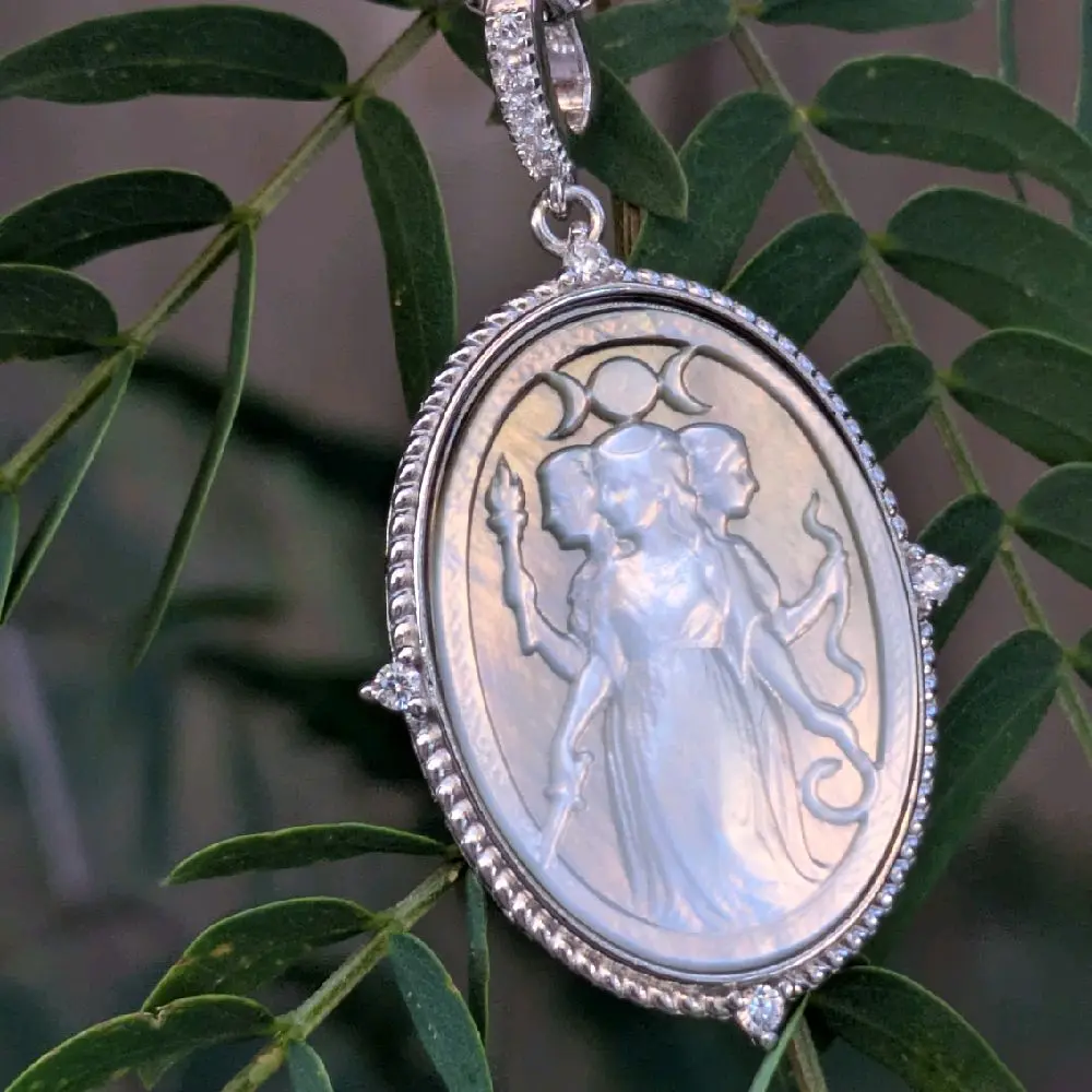 Hekate Black Mother of Pearl Silver Jeweled