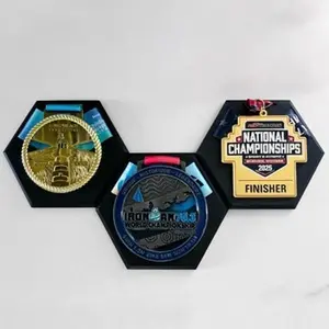 Modular Race Medal Display Holder Hexagon Wall Mount for Running Triathlon Medals Expandable Damage-Free Decor Organiser Sleek Design Universal Fit