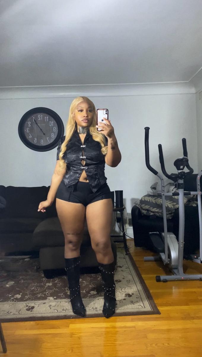 Item: HD 13X6 Lace Front Wig , 26 Inch, 220%