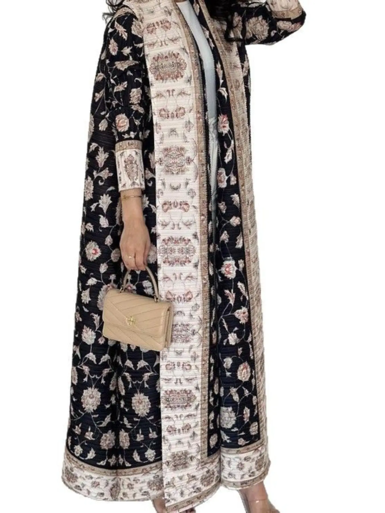Women's Elegant Floral Print Abaya, Middle Eastern Style, Long Sleeve Design, Wrinkled Details, Casual and Delicate Windbreaker Robe, Traditional Abaya