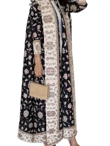 Women's Elegant Floral Print Abaya, Middle Eastern Style, Long Sleeve Design, Wrinkled Details, Casual and Delicate Windbreaker Robe, Traditional Abaya