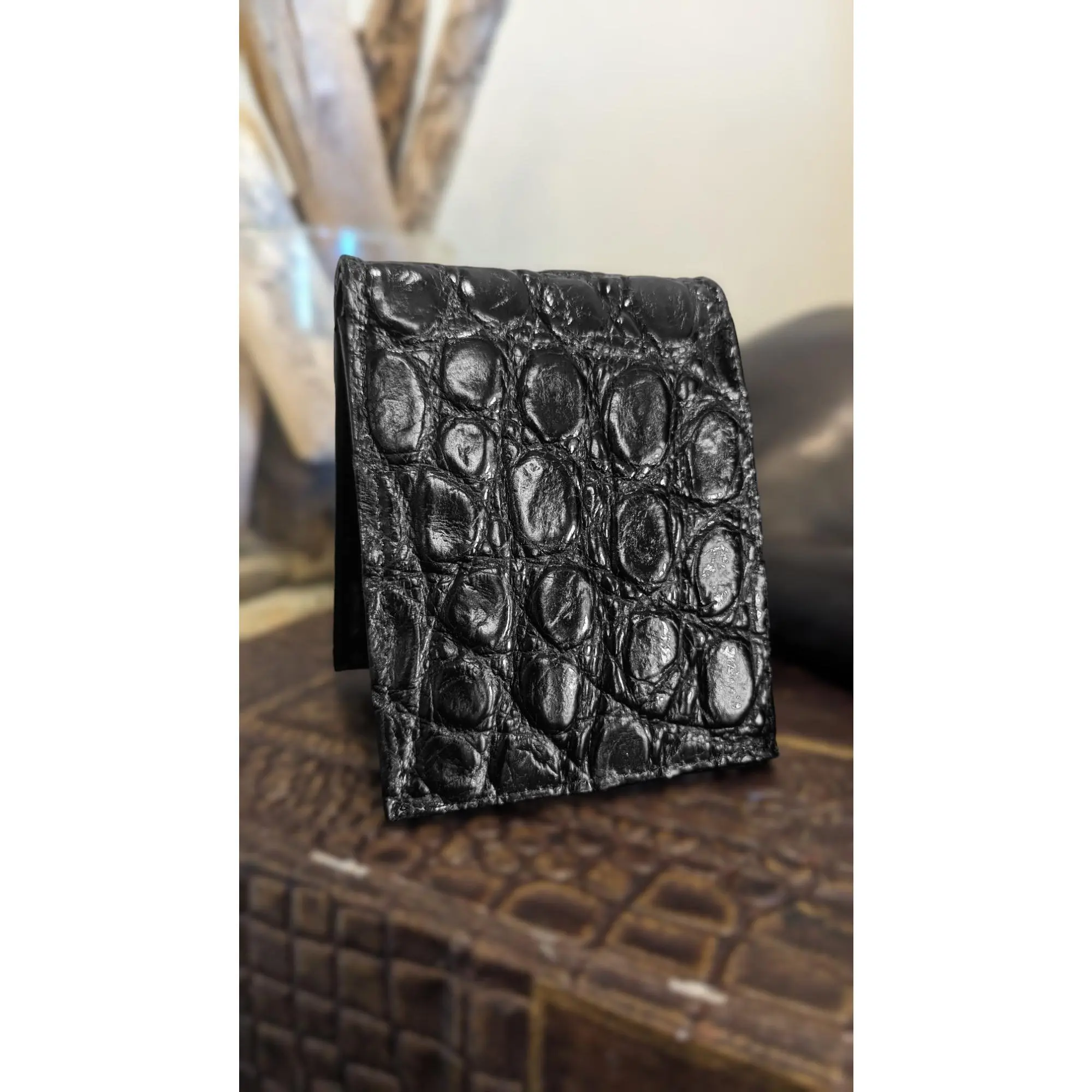 Men's Obsidian Black Alligator Leather Wallet