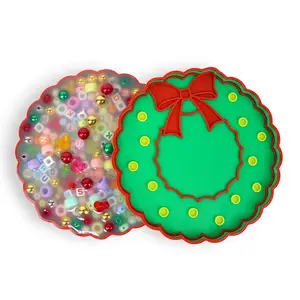 Christmas Wreath Picky Pad and Tray- Satisfy Your Urge to Pick, Pop and Peel Stress-Free!