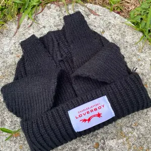 Charles Jeffrey LoverBoy Beanies - Classic Black Design with Ribbed Knit and Logo Patch cap