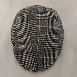 Men'S Vintage Houndstooth Newsboy Cap - Black & White Checkered Pattern, Polyester, Bohemian Style, Adjustable Fit for Casual Wear, Casual Headwear |         Bohemian Style Cap |         Polyester Cap