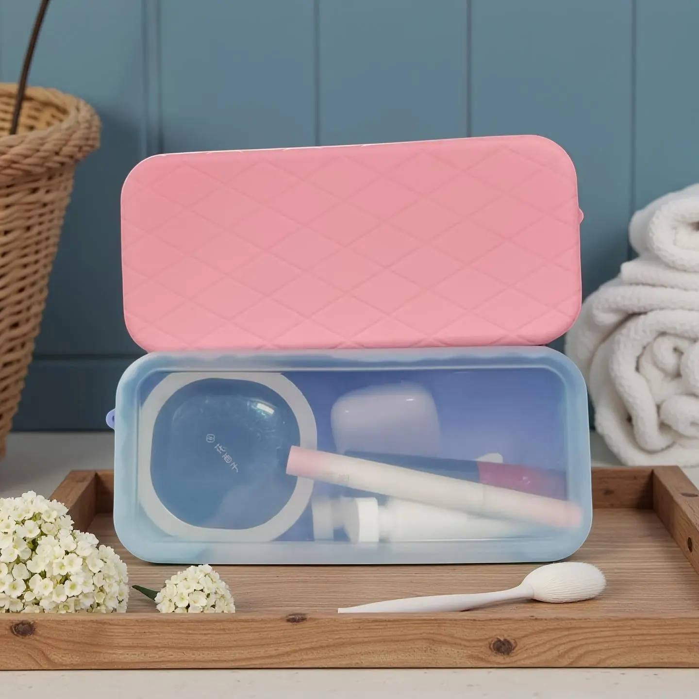 Silicone Makeup Bag, Fashionable Travel Toiletry & Cosmetic Organiser with Large Capacity - Easy-Carry, Washable & Multifunction Pouch, Easy-Carry Make-Up Bags, Multifunction Make-Up Bags