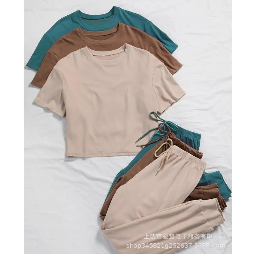 Short sleeved dark green