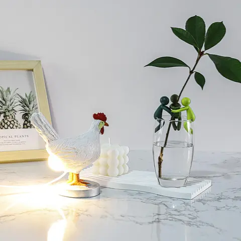Chicken Design Desktop Decorative Light, 1 Count Cute Resin Animal Design Desktop Decorative Light, Creative Desktop Light for Home Office Decor