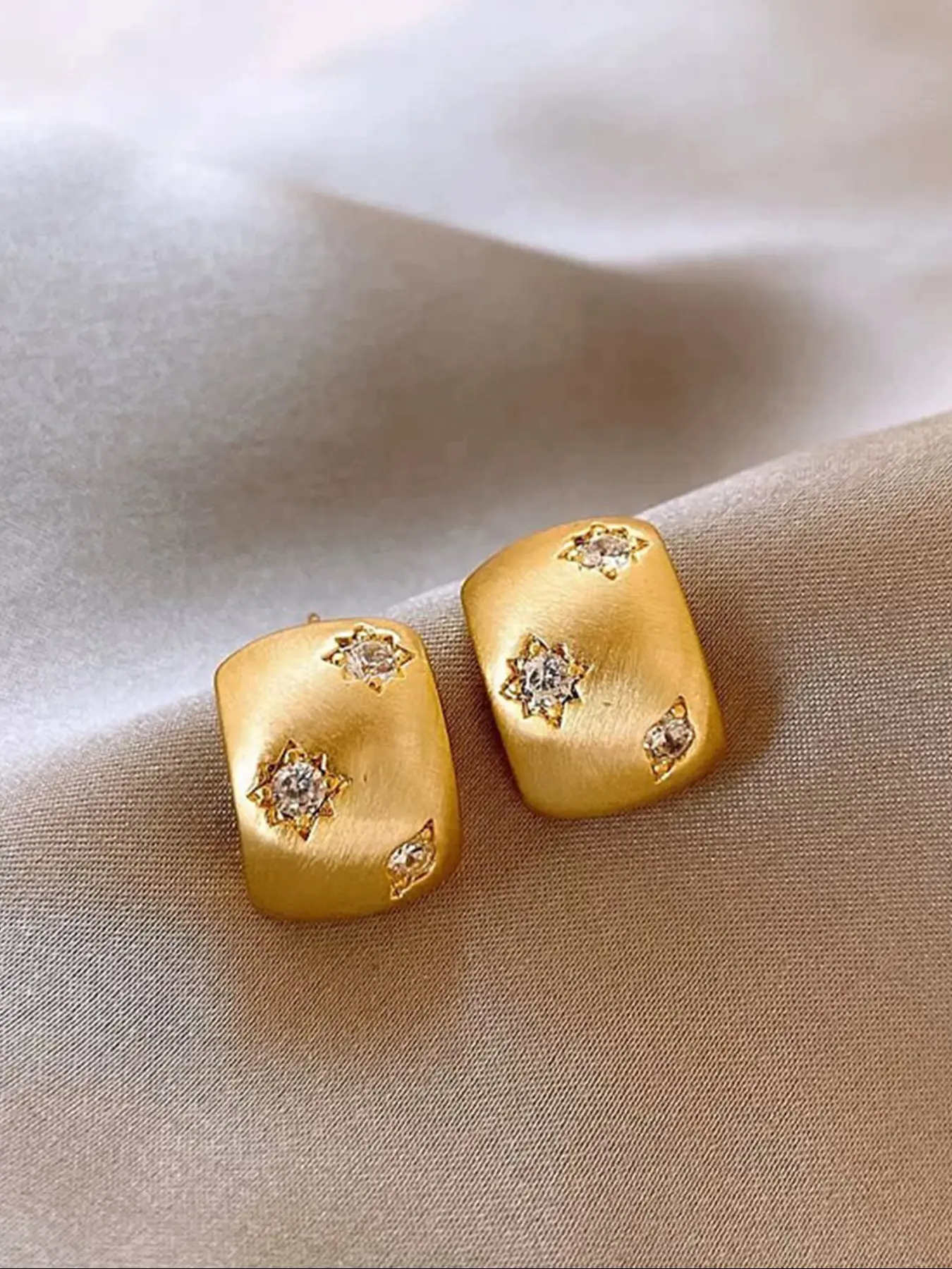 Vintage Elegant Rhinestone Stud Earring Jewelry for Women, Geometric Design, Perfect for Daily Wear, Commuting, Holidays, Dates, Chic Gorgeous Jewelry