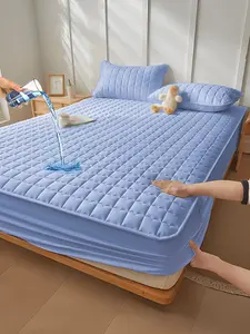 Polyester Waterproof Fitted Sheet - Blue Curved Grid Printed, 360° Full Surround Elastic Wrap, Soft Breathable Odor-Free Mattress Cover for Bedroom, Dorm, Polyester Sheets