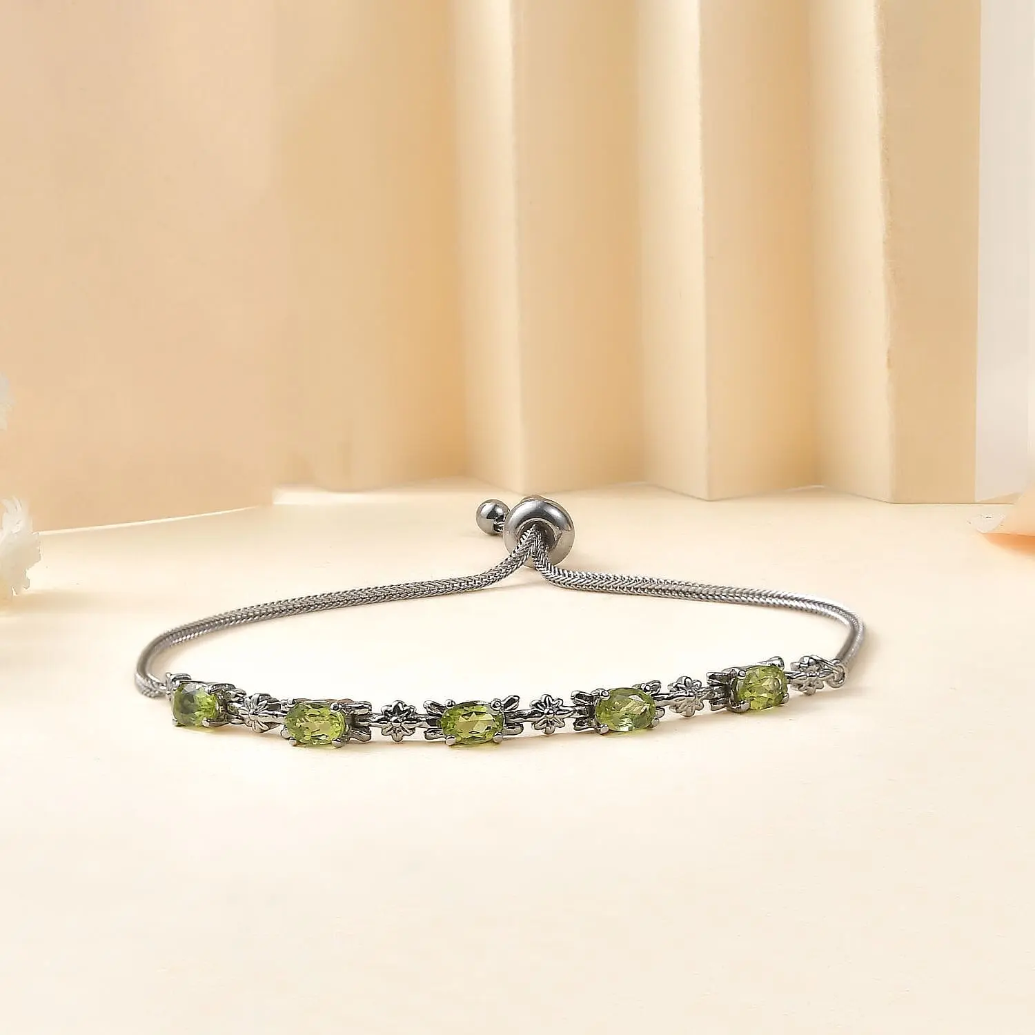 2.65 ctw Peridot Bolo Bracelet in Stainless Steel