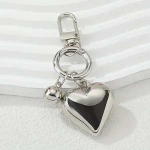 [Love Heart Keychain] 1pc Heart Keychain | Love Theme Key Ring Purse Bag Backpack Car Charm Earphone Accessory, Gift For Valentine's Day