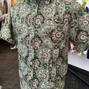 Green & gold metallic paisley guayabera