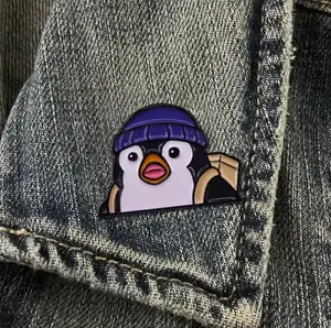 Valorant Penguin Spray Pin – Collectible Enamel Badge for Fans, Cosplay & Display