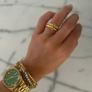 The Unity Ring