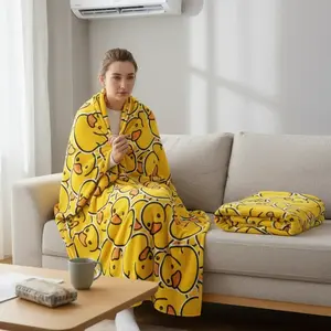 Cartoon Duck Pattern Flannel Blanket, Soft Comfortable Warm Throw, Air-conditioned Room Blanket, Warm Nap Blanket for Home & Office & Travel