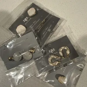 Women's Elegant French Vintage Style Earrings Set, Resin Inlay Design, Perfect for Daily Wear, Parties & Festivals