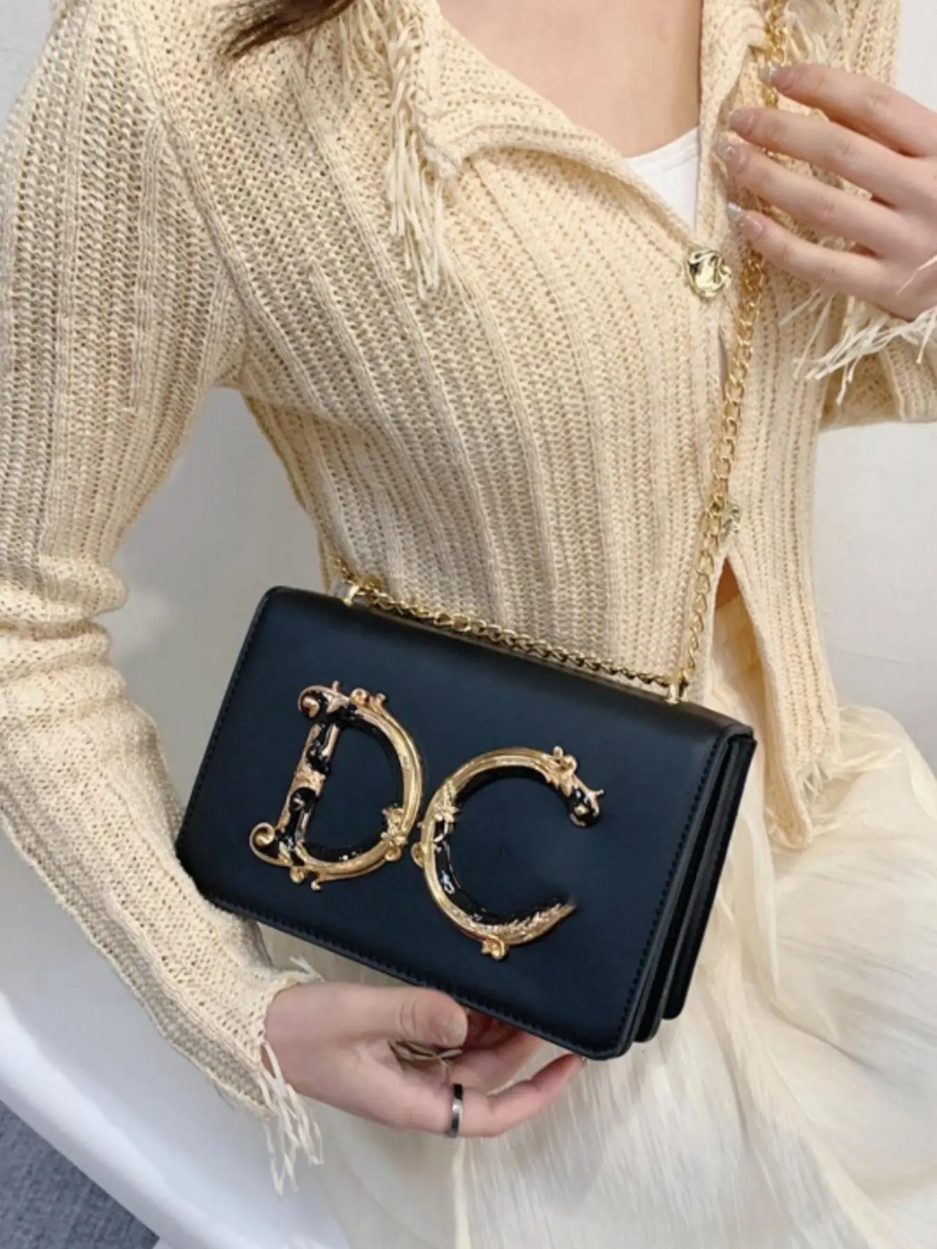 High-quality new fashion versatile chain bag, spring/summer trendy candy-colored square bag, for commuting, shopping, gift handbag, Fashionable Shoulder Bag