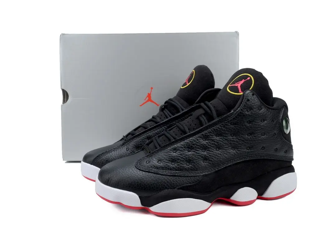 Black Upper White & Red Contrast High‑Top Basketball Shoes, Breathable Leather Unisex Cushioning Wear‑resistant Sports Casual Sneakers