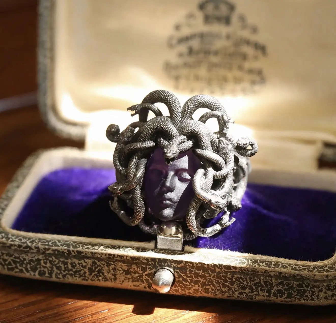 Original Design Medusa Ring: Goddess of Beauty, Snake-Haired Gorgon Open-Work Ring in silver  with Amethyst, Unisex Couple's Jewelry